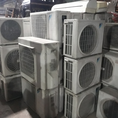 Máy lạnh cũ